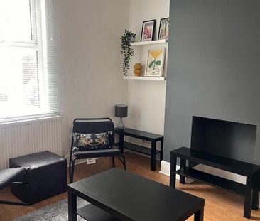 3 bedroom house share to rent - Photo 1