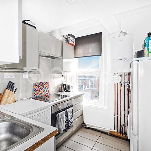 2 bedroom maisonette to rent - Photo 1