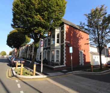 Corporation Road, Grangetown, Cardiff - Photo 2