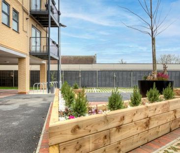 2 bedroom flat to rent - Photo 4