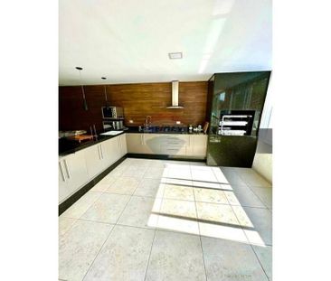 Casa de Luxo Desocupada c/ Piscina em Santana de Parnaíba - Photo 6