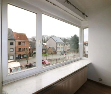 Appartement met 2 slaapkamers en garage te midden van centrum te Sc... - Foto 2