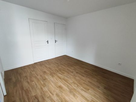 Location Appartement 3 pièces 63m² POITIERS 86000 - Photo 5