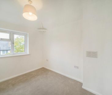 Derinton Road - Photo 2