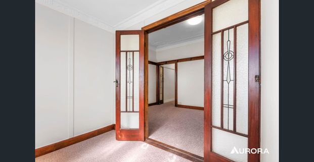 LARGE UPDATED 2 BEDROOM UNIT - Photo 1