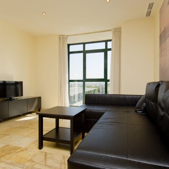 madrid, Community of Madrid 28019 - Photo 1