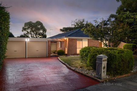 20 St Boswells Avenue, Berwick - Photo 2