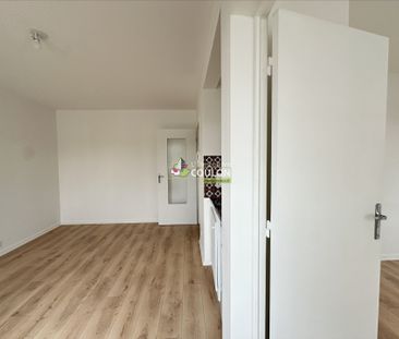 Location Appartement 2 pièces 28m² - Photo 2