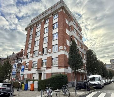 Appartement te huur in Sint-Lambrechts-Woluwe voor € 1.400 met 3 sl... - Photo 2
