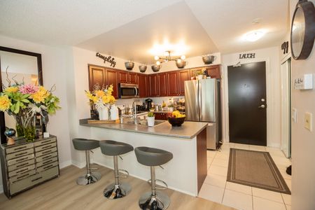 For Lease - 1600 Charles Street Unit# 714, Whitby, Ontario - Photo 4
