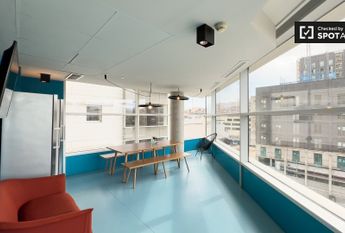 barcelona, Catalonia 08018