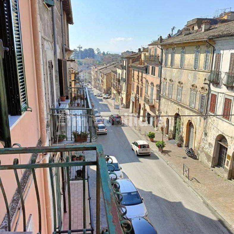 Quadrilocale corso Umberto I, Centro, Ronciglione - Photo 1
