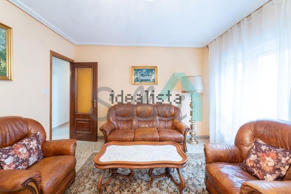 Alquiler de piso en Calle San Melchor García Sampedro - Photo 1