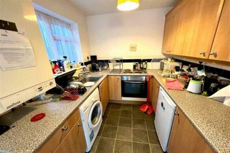 Anglesea Court, SO15 - Photo 4