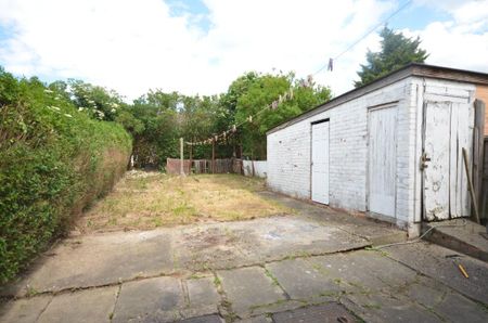 1 bedroom house of multiple occupation to rent - Photo 2