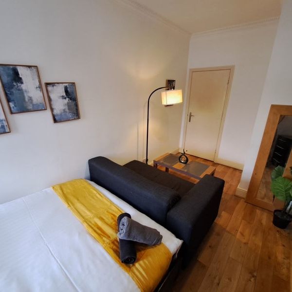 Room in a Shared Flat, Highbury Corner, N5 - Photo 1