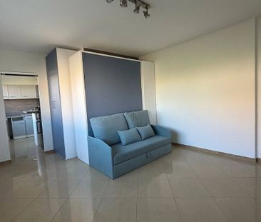 ST LAURENT DU VAR - GARE - STUDIO MEUBLE - - Photo 1