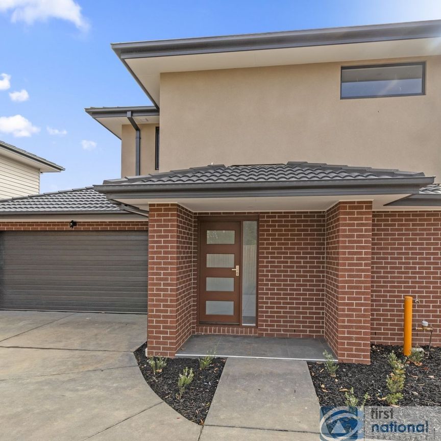 2/6 Thomas Street, 3810, Pakenham Vic - Photo 1