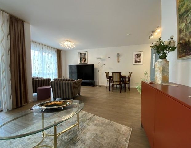 Neubauwohnung in der Oberhausen-Mitte mit Loggia/Wintergarten und Aufzug - Photo 1