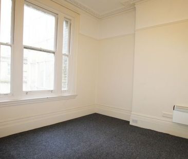 Studio Flat, The Drive, Hove - Photo 3