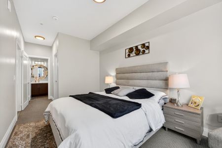 For Lease - 16 Concord Place Unit# 402, Grimsby, Ontario - Photo 3