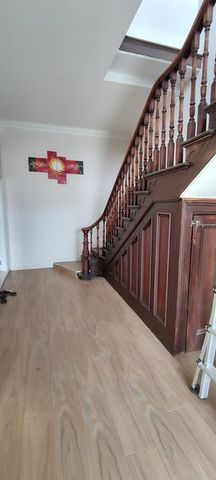 European Luxury with Best City Views in Newtown - Photo 3
