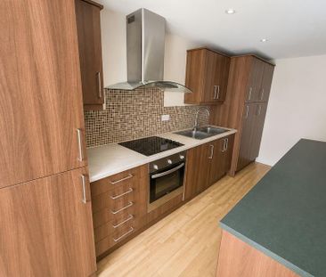 2 bedroom ground floor flat to rent - Photo 4