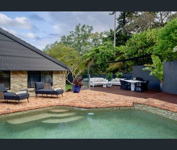 Resort Style Family Haven - 5 Bedrooms Plus Home Office - Photo 6