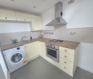 1 bedroom flat to rent - Photo 5