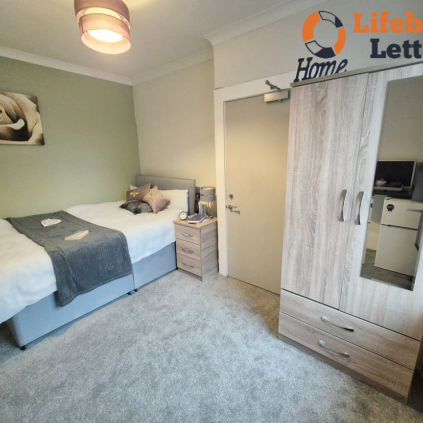 London Road, Dover - Photo 1