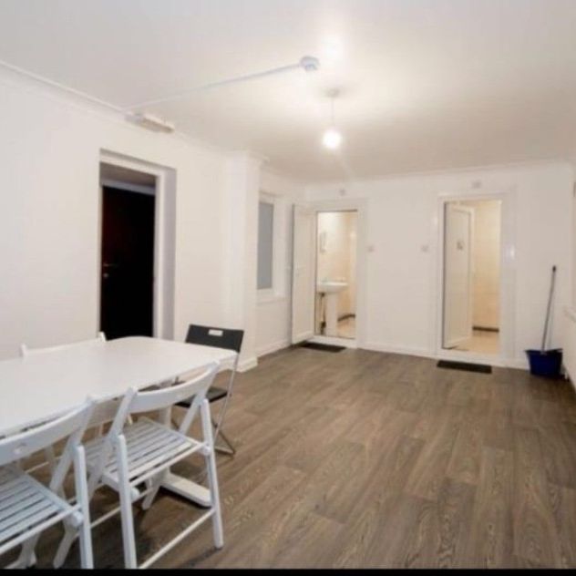 Room in a Shared House, Green Lane, IG3 - Photo 1