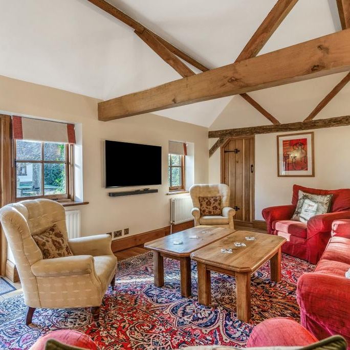 5 bedroom barn to rent - Photo 1