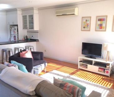 6B Yendon Road, Carnegie - Photo 3