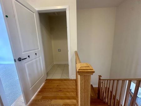 For Lease - 118 Credit Lane, Richmond Hill, Ontario - Photo 3