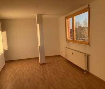 NUR für SENIOREN! Individuelle 2-Zimmer-Wohnung mit Balkon - Foto 1