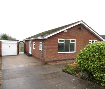 2 bedroom detached bungalow to rent - Photo 6