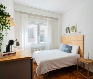 Calle de Evaristo San Miguel, Madrid, Community of Madrid 28008 - Photo 3