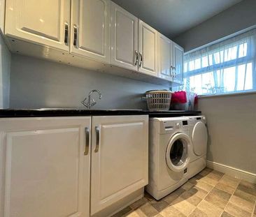 Lauradale, Bracknell, Berkshire, RG12 - Photo 6