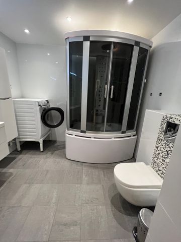 Familjevänligt radhus – Södertälje - Foto 5