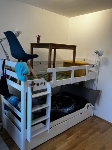 Traumhafte 3-Zimmer-Wohnung mit Balkon und Parkplatz in zentraler Lage! - Foto 5