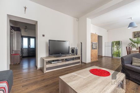 Wyposażone mieszkanie w domu prywatnym z dużym ogrodem i altaną na Borach w Jaworznie do wynajęcia - Фото 5