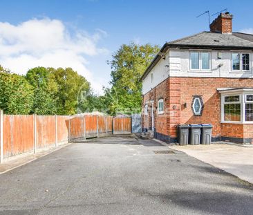 3 bedroom semi-detached house to rent - Photo 2