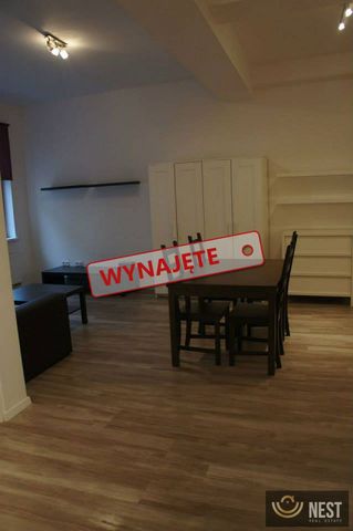 Do wynajęcia czteropokojowy apartament na Starym Mieście ! - Фото 3