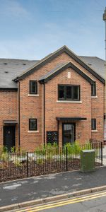 2 bed apartment to rent in Chapel Lane, High Wycombe, HP12 4BS - Photo 3