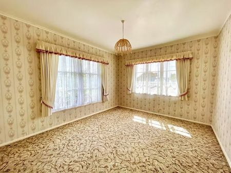 Family home in Te Rahu Road, Te Awamutu - Photo 3