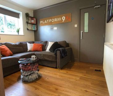 Fully-Furnished Co-Living Rooms Room 4 - Photo 1