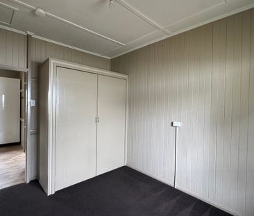 TIDY TIMBER HOME - Photo 2