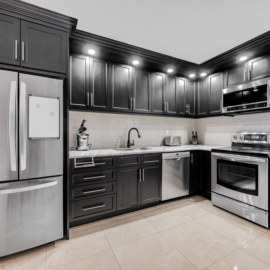 For Lease - 110 Bloor Street Unit# 1306, Toronto, Ontario - Photo 1