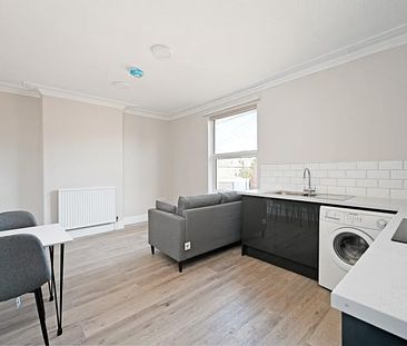Student Apartment 2 bedroom, Ecclesall Road, Sheffield - Photo 5