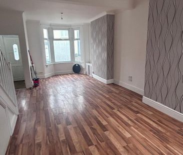 2 bedroom terraced house to rent - Photo 5